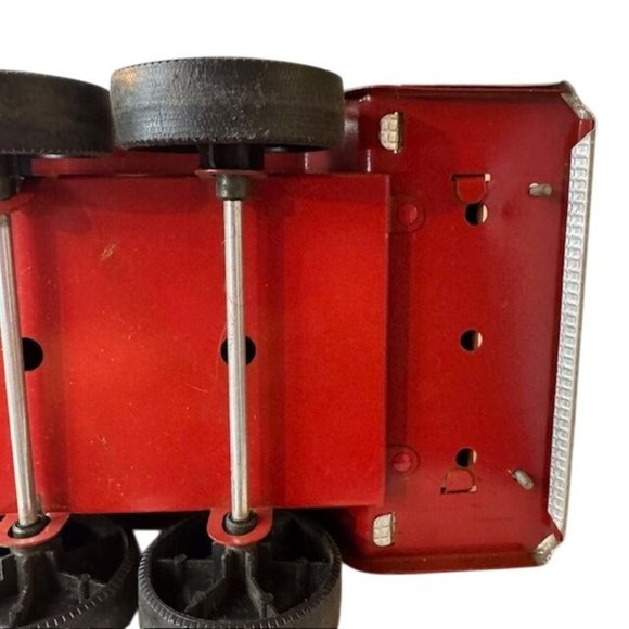 Vintage Nylint Fire Dept. #3 Red Metal Ladder Truck Collectible Toy - Picture 9 of 11